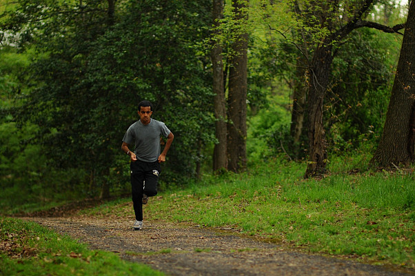 Outdoor running trail along the Perkiomen Creek at Ursinus College