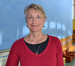 Photo of Professor Karen Clemente