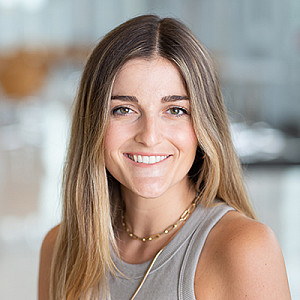 Julianne LaRosa ' 19