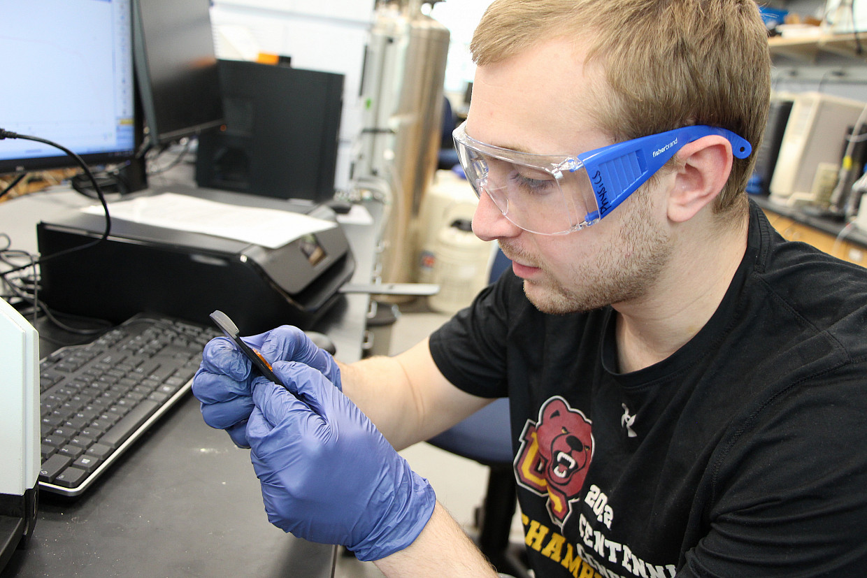 Jake Klucinec '25 will spend his summer at UCF contributing to the recycling and recovery process of infrared glass.