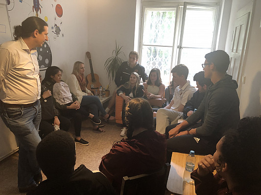 Conversations with BeeHave startup CEO, ECON 223, Study Abroad course in economics, summer 2019.