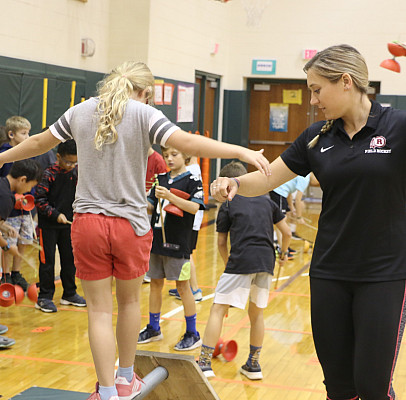 Brittany Grzywacz (Post-Baccalaureate) student teaching Health & Physical Education in the Radnor School District in fall 2018.