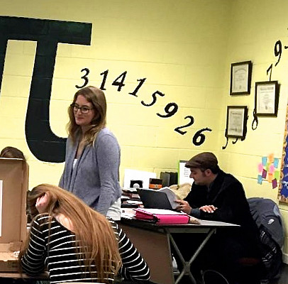 Jenna Koch ’15 (student teaching ninth semester) teaching mathematics at Methacton high School.