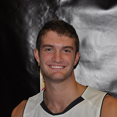 jon ward headshot