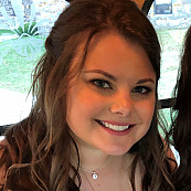 Photo of Nicole Hoy
