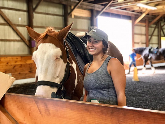 First year students helped at Sebastian Riding Center during Welcome Week Service