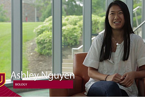 Ashley Nguyen speaking about her research on the antioxidant Cyanidin